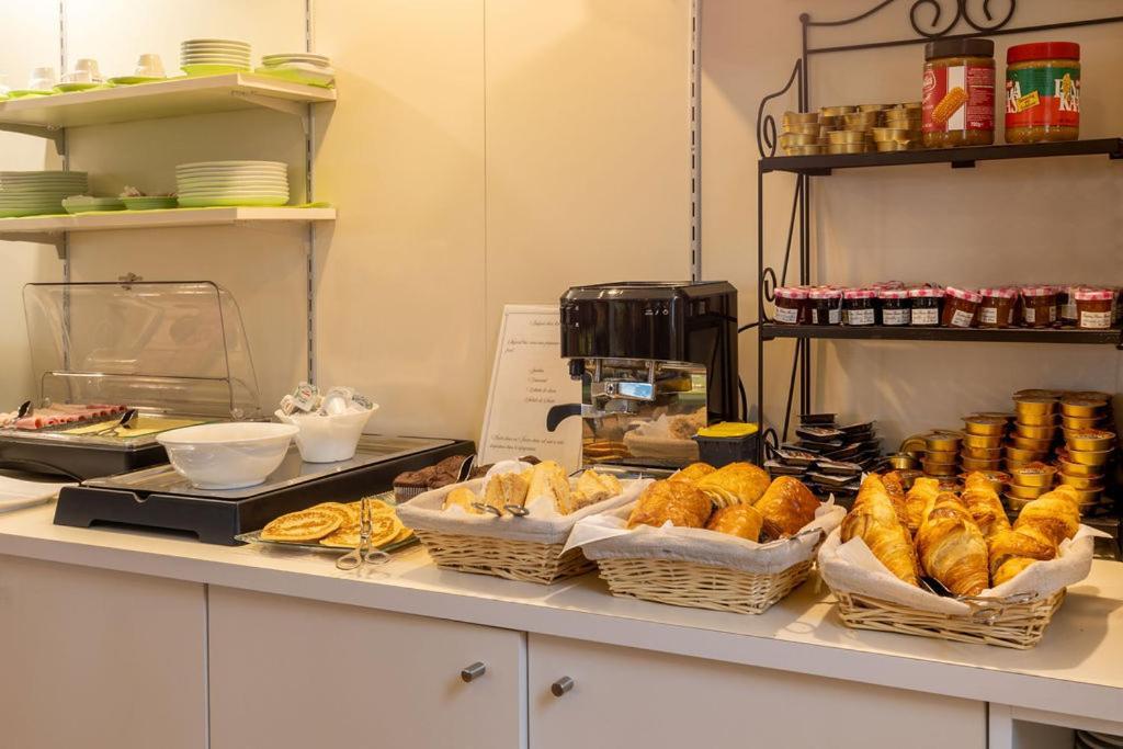 Sure Hotel By Best Western Plaisir Luaran gambar